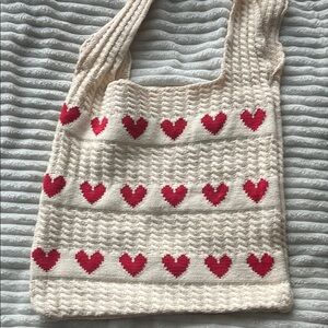 Cream and Red Heart Patterned Women's Knit Tote Bag